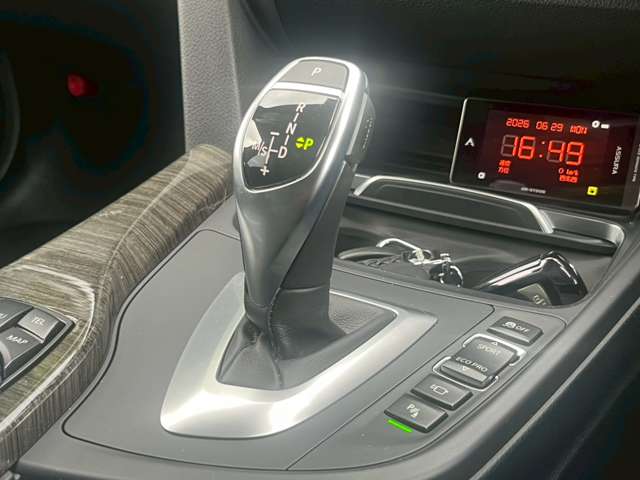 ＢＭＷ ３シリーズ ３２０ｄ　Ｍスポーツ H27年 () 99