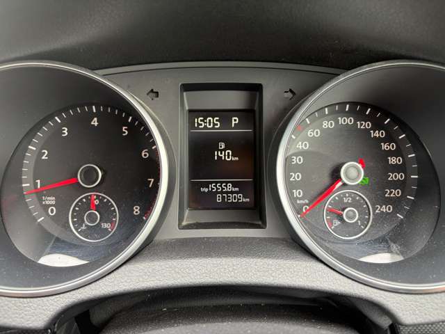 フォルクスワーゲン ゴルフ ＴＳＩ　トレンドライン　プレミアムエディション H24年 (関東) 99