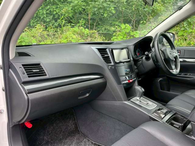 スバル レガシィツーリングワゴン ２．５ Ｉ Ｂスポーツ アイサイト Ｇパッケージ ４ＷＤ H25年 (関東) 99