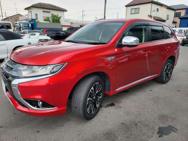 三菱 アウトランダーＰＨＥＶ ２．０ Ｇ セーフティパッケージ ４ＷＤ H27年 () 99