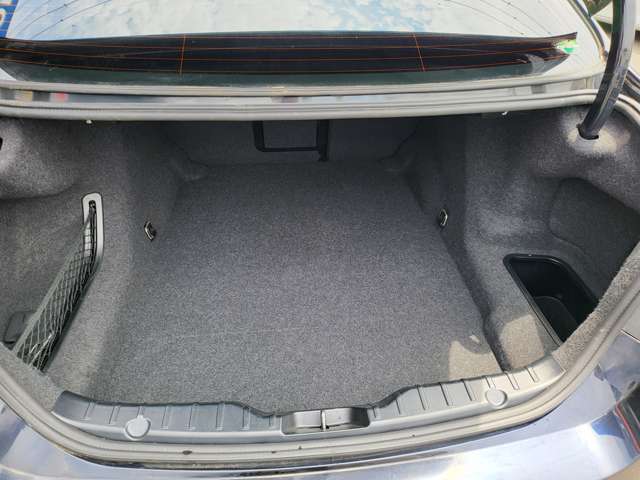 ＢＭＷ ５シリーズ ５２３Ｄ Ｍスポーツ ディーゼルターボ H27年 (関東) 99