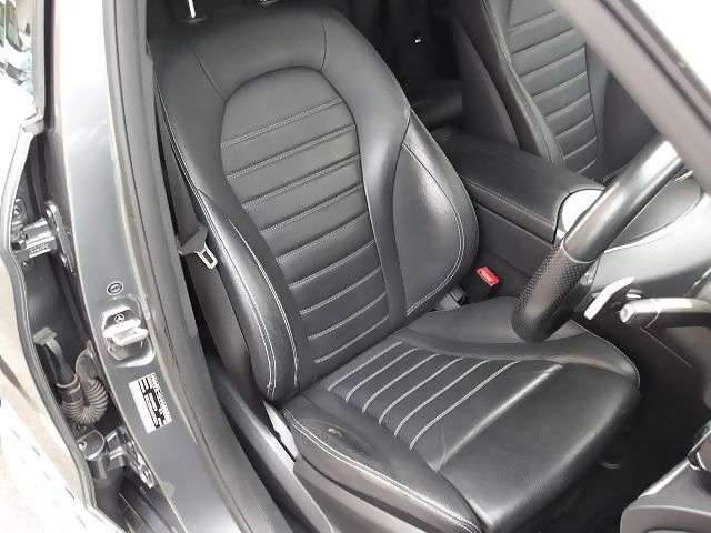 メルセデスベンツ ＧＬＣクーペ ２２０ Ｄ ４マチック スポーツ （本革仕様） ４ＷＤ H29年 (東海) 99