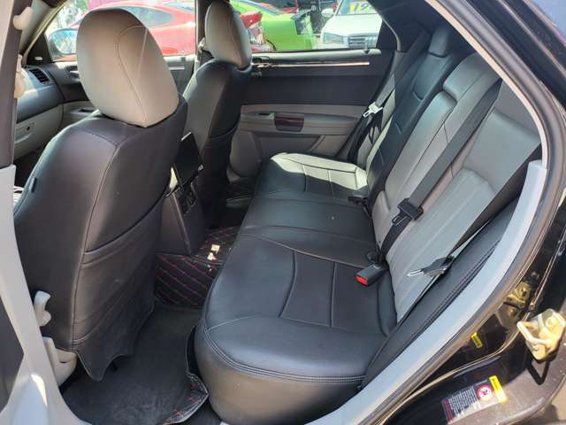 クライスラー ３００Ｃ ５．７　ＨＥＭＩ H24年 (関東) 99