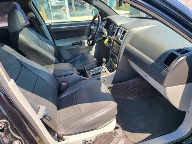 クライスラー ３００Ｃ ５．７　ＨＥＭＩ H24年 (関東) 99