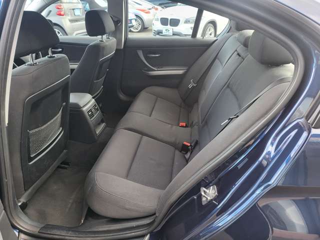 ＢＭＷ ３シリーズ ３２０ｉ H22年 (関東) 99