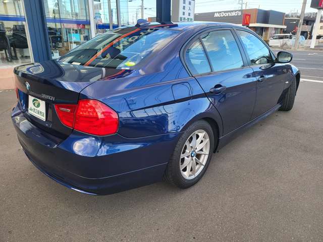 ＢＭＷ ３シリーズ ３２０ｉ H22年 (関東) 99