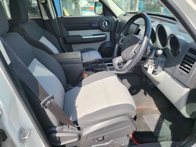 ダッジ ナイトロ ＳＸＴ H20年 (関東) 99