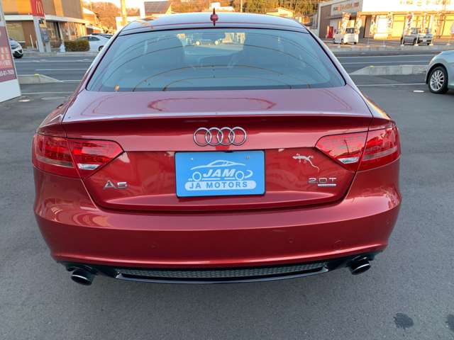 アウディ Ａ５　スポーツバック ２．０ ＴＦＳＩ クワトロ Ｓラインパッケージ ４ＷＤ H23年 (関東) 99
