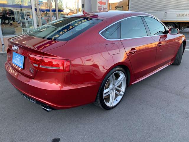 アウディ Ａ５　スポーツバック ２．０ ＴＦＳＩ クワトロ Ｓラインパッケージ ４ＷＤ H23年 (関東) 99