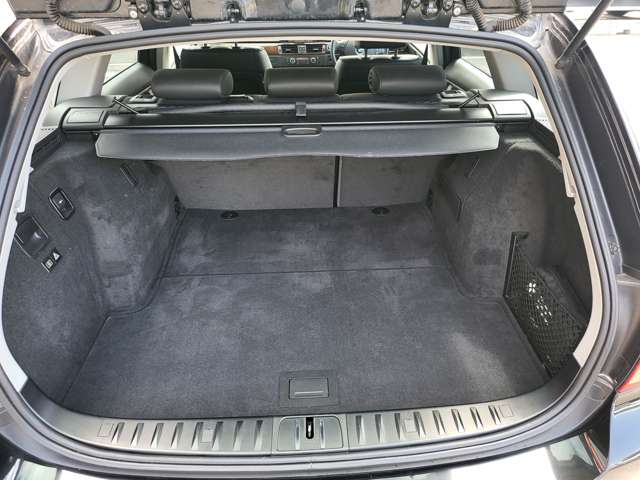 ＢＭＷ ３シリーズ ３２０Ｉ ハイラインパッケージ H23年 (関東) 99