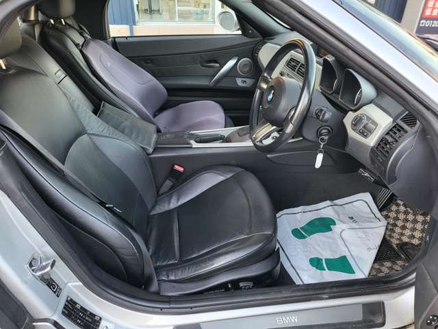 ＢＭＷ Ｚ４ ロードスター３．０Ｉ H15年 (関東) 99