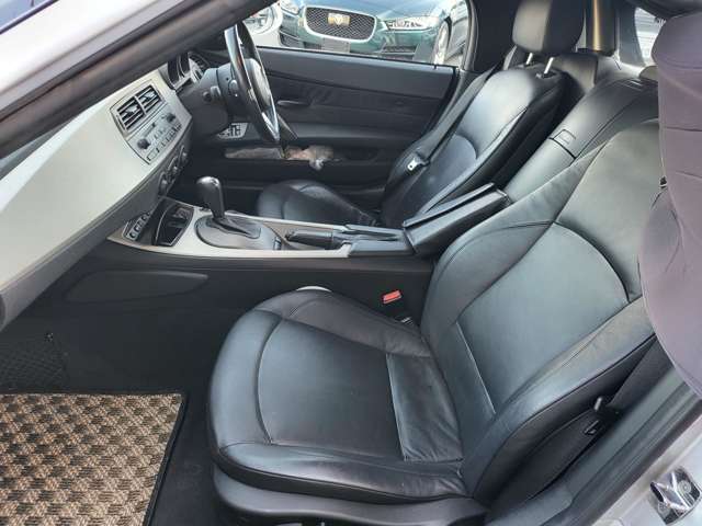 ＢＭＷ Ｚ４ ロードスター３．０Ｉ H15年 (関東) 99