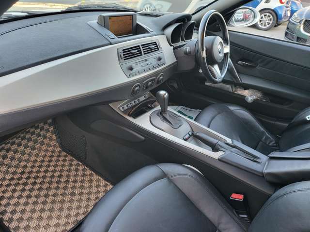 ＢＭＷ Ｚ４ ロードスター３．０Ｉ H15年 (関東) 99