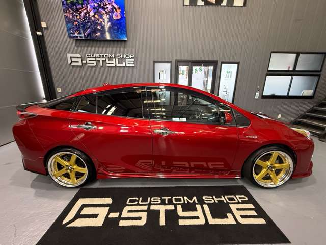 トヨタ プリウス １．８ Ａ ツーリングセレクション H29年 (東海) 99