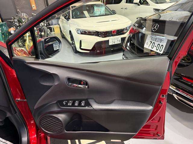 トヨタ プリウス １．８ Ａ ツーリングセレクション H29年 (東海) 99