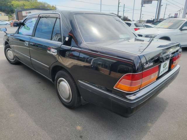 トヨタ クラウンセダン ２．０ スーパーデラックス H8年 (関東) 99