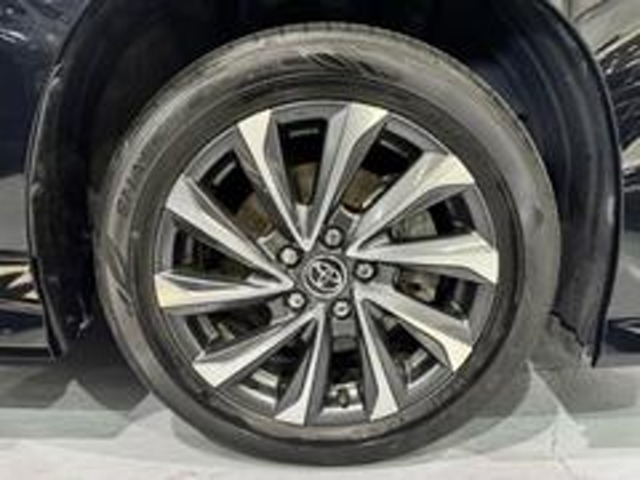 トヨタ ヴォクシー １．８ ハイブリッド Ｓ－Ｚ R5年 (東海) 99