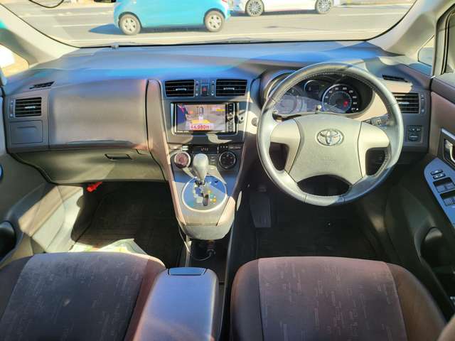 トヨタ マークＸ　ジオ ２．４ ２４０Ｇ ４ＷＤ H20年 (関東) 99