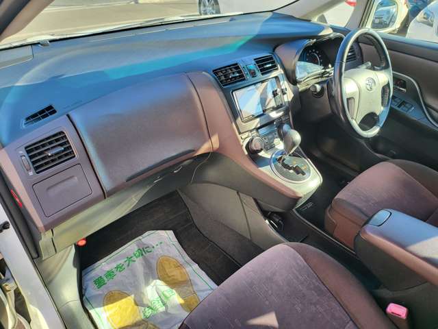 トヨタ マークＸ　ジオ ２．４ ２４０Ｇ ４ＷＤ H20年 (関東) 99