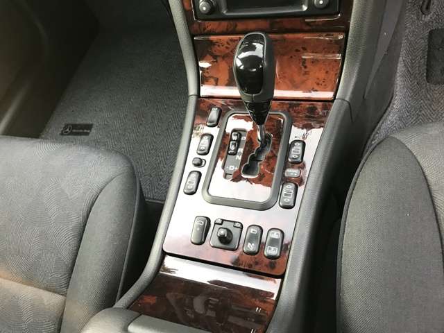 メルセデスベンツ Ｅクラス Ｅ２４０ H13年 (関東) 99