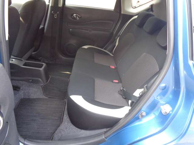 日産 ノート １．２ Ｅ－ＰＯＷＥＲ Ｘ R1年 (関東) 99