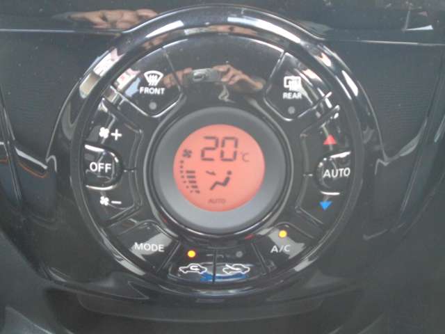 日産 ノート １．２ Ｅ－ＰＯＷＥＲ Ｘ R1年 (関東) 99