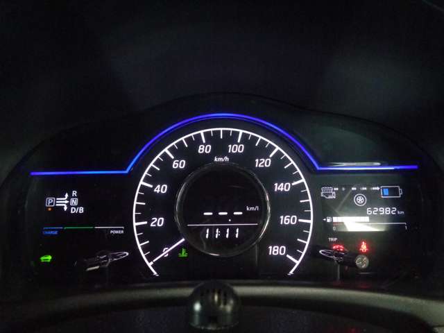 日産 ノート １．２ Ｅ－ＰＯＷＥＲ Ｘ R1年 (関東) 99