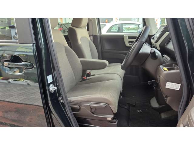ホンダ Ｎ　ＢＯＸ ６６０ Ｌ R4年 (関東) 99