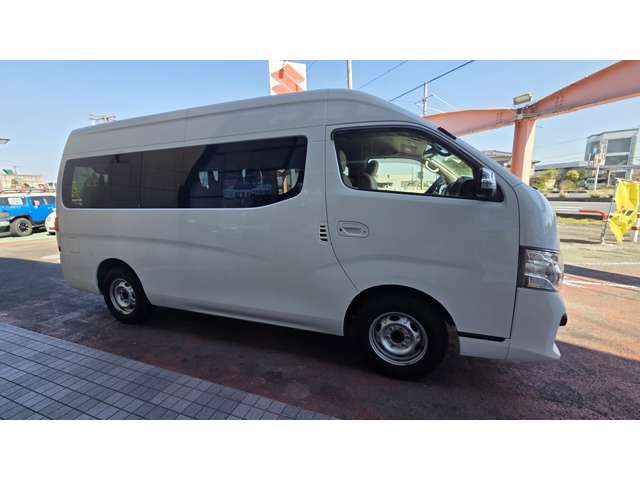 日産 ＮＶ３５０キャラバン　ワゴン ２．５ ＧＸ スーパーロングボディ ハイルーフ 低床 R2年 (関東) 99