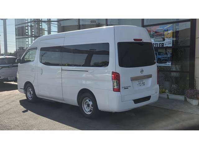 日産 ＮＶ３５０キャラバン　ワゴン ２．５ ＧＸ スーパーロングボディ ハイルーフ 低床 R2年 (関東) 99