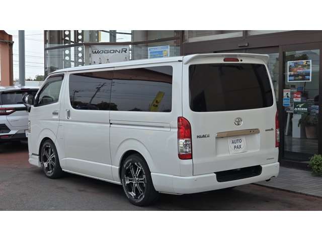 トヨタ ハイエースバン ２．０ スーパーＧＬ ロング H26年 (関東) 99