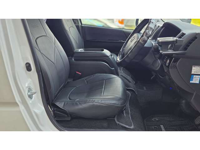 トヨタ ハイエースバン ２．０ スーパーＧＬ ロング H26年 (関東) 99