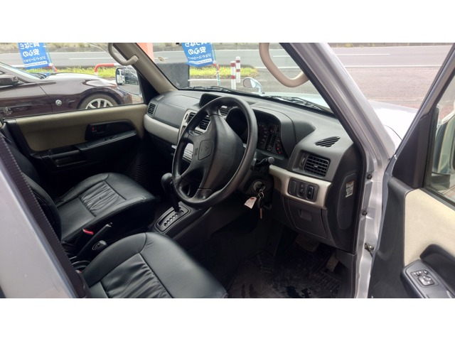 三菱 パジェロイオ ２．０ アクティブフィールドエディション ４ＷＤ H18年 (関東) 99