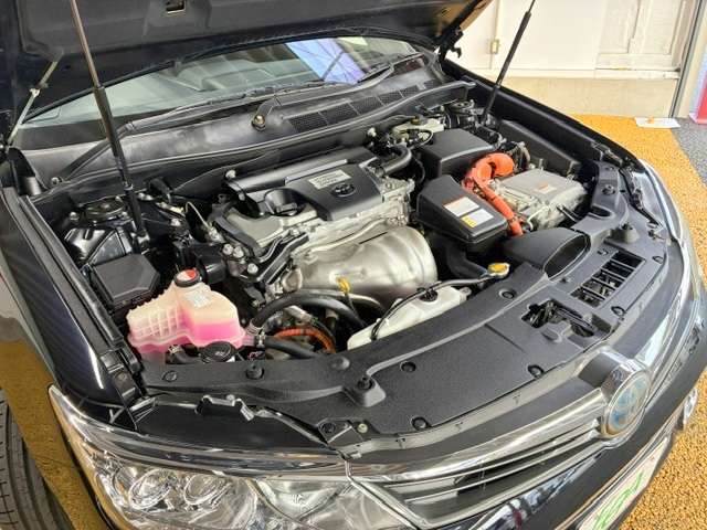 トヨタ カムリ　ハイブリッド ２．５ Ｇパッケージ プレミアムブラック H27年 (関東) 99