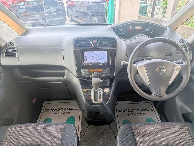 日産 セレナ ２．０ ハイウェイスター Ｖセレクション＋ＳＡＦＥＴＹ Ｓ－ＨＹＢＲＩＤ H27年 (関東) 99