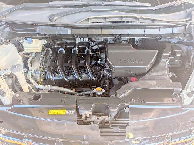 日産 セレナ ２．０ ハイウェイスター Ｖ R1年 (関東) 99
