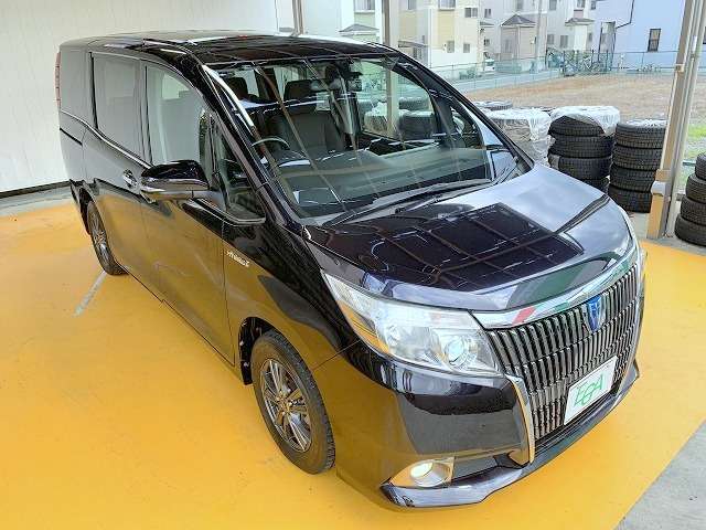 トヨタ エスクァイア　ハイブリッド １．８ ハイブリッド ＸＩ H26年 (関東) 99