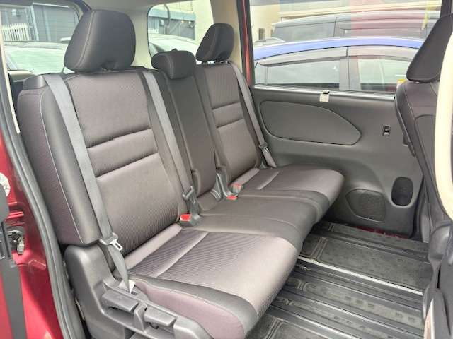 日産 セレナ ２．０ ハイウェイスター Ｖセレクション H29年 (関東) 99