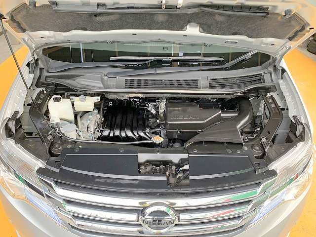 日産 セレナ ２．０ ２０Ｘ Ｖセレクション＋ＳＡＦＥＴＹ Ｓ－ＨＹＢＲＩＤ H27年 (関東) 99