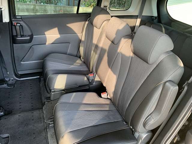 日産 ラフェスタ ２．０ Ｇ H25年 (関東) 99