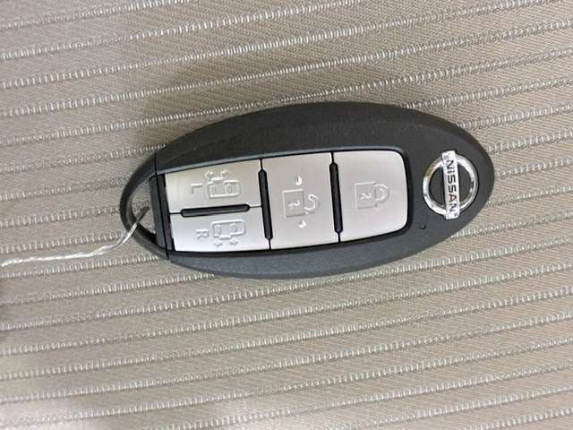 日産 セレナ ２．０ ハイウェイスター Ｖ R1年 (関東) 99