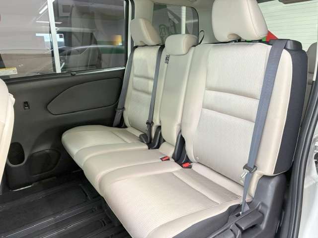日産 セレナ ２．０ ハイウェイスター Ｖ R1年 (関東) 99