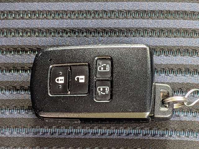 トヨタ ヴォクシー ２．０ ＺＳ 煌 H28年 (関東) 99