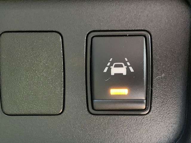 日産 セレナ ２．０ ハイウェイスター Ｓ－ＨＹＢＲＩＤ H26年 (関東) 99