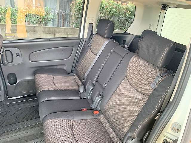 日産 セレナ ２．０ ハイウェイスター Ｓ－ＨＹＢＲＩＤ H26年 (関東) 99