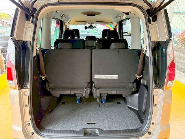 日産 セレナ ２．０ ハイウェイスター Ｖセレクション H29年 (関東) 99