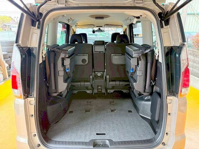 日産 セレナ ２．０ ハイウェイスター Ｖセレクション H29年 (関東) 99