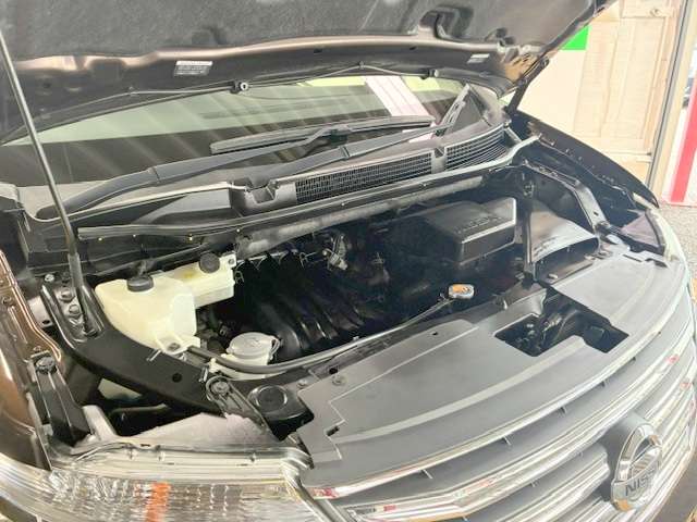 日産 セレナ ２．０ ハイウェイスター Ｓ－ＨＹＢＲＩＤ アドバンストセーフティ パッケージ H27年 (関東) 99