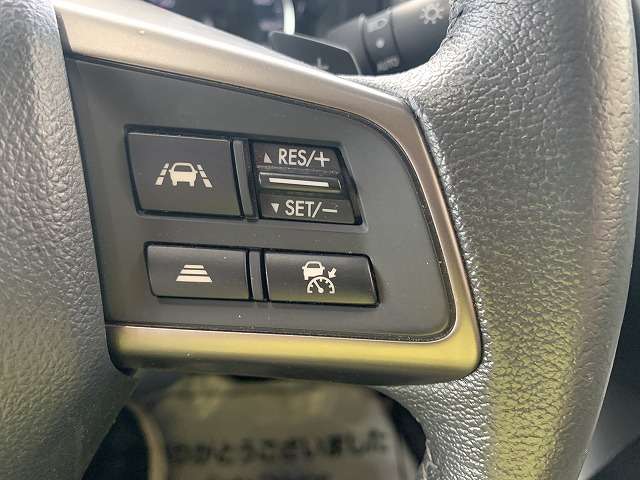 スバル インプレッサスポーツ １．６ Ｉ－Ｓ アイサイト ４ＷＤ H27年 (関東) 99