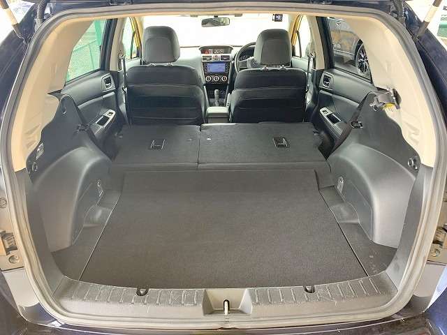 スバル インプレッサスポーツ １．６ Ｉ－Ｓ アイサイト ４ＷＤ H27年 (関東) 99